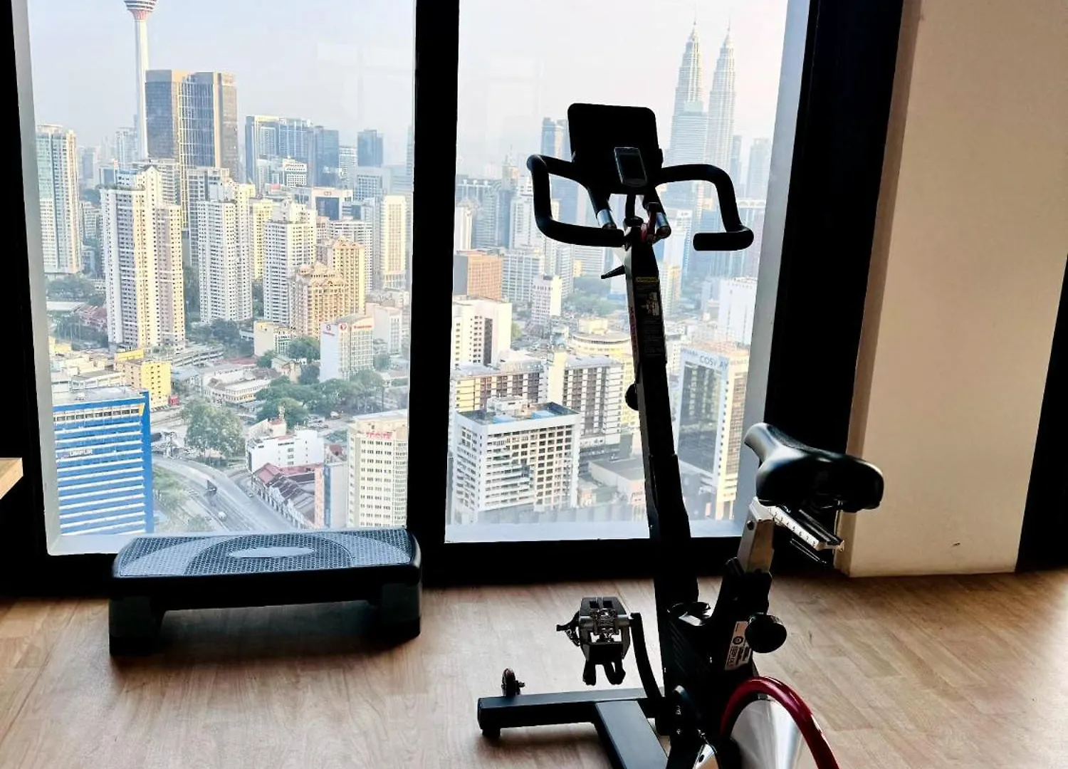 Lucantia Serviced Suites Kuala Lumpur Apartmán